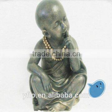 Resin Little Smiling Sitting and Thinking Monk Craft for Home Decoration