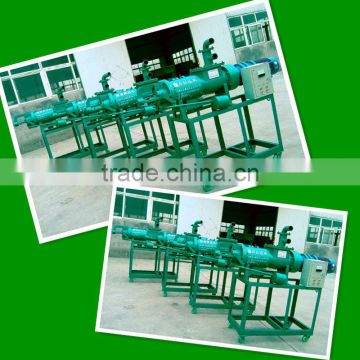 02 Cow dung extrusion machine