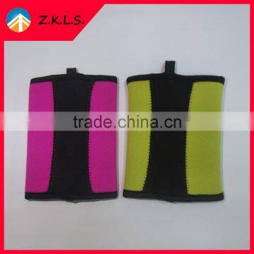 Neoprene Cup Bottle Sleeve With Magnet And Carabina photo-3