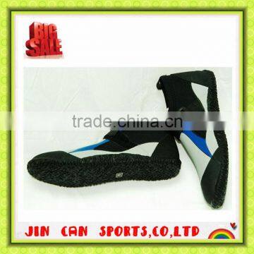 New style top quality nice design neoprene shoes toes