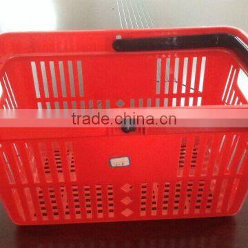 Square plastic baskets for vegetable