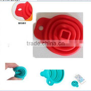 Folding Telescopic Oil Can Use a Funnel, Creative Liquid Separator, Silicone Funnel