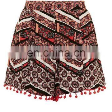 Wholesale women pom pom detail hem crop shorts 2016 summer hot print shorts