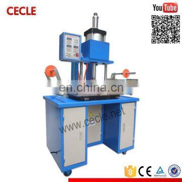 Portable manual embossing printing machine