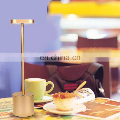 Waterproof IP54 restaurant bar cordless led table lamp in gold