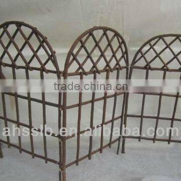 2013 antique cheap woven willow wicker decorative garden fence