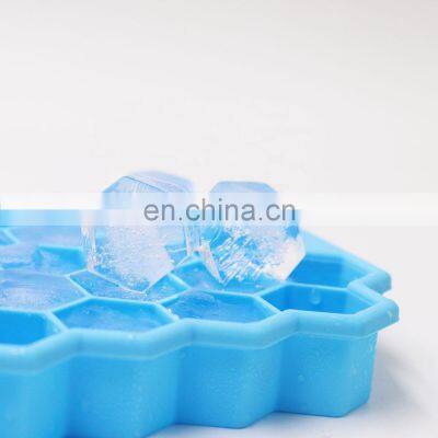 Silicone Ice Cube Tray With Lids BPA Free, Easy Release Square Ice Trays for Freezer , Food Grade Silicone Treats Gadgets photo-5