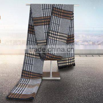 C22477B Wholesale Winter Style Men's Fashion Scarves