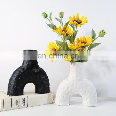 New Arrivals Black Ceramic Vase Matte Hydroponics Wedding Centerpieces Dried Flowers Vase For Home Decoration
