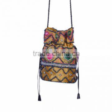 Embroidered Satin Fabric Jewellery Mirror Pouch photo-2