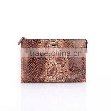 Fashionable vintage large leather purses