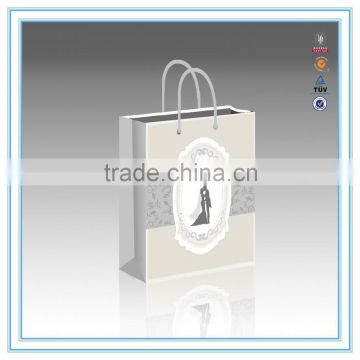 2015 Alibaba China wholesale customized new design paper bag new wedding paper gift bag