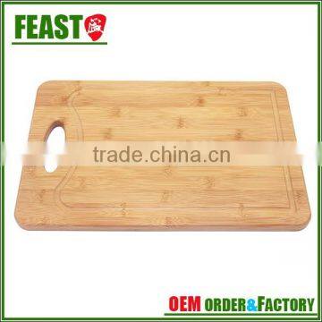 2015 New design hot sale square beech wood cutting board