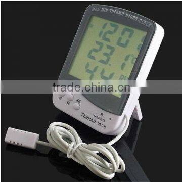 TA218A Digital temperature and humidity meter with clock