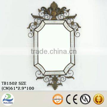 Wall Decorative Vintage Style Metal Mirror