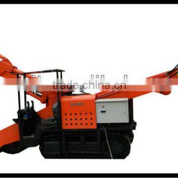 Excavating crawler mining loader tunnel mucking machine with scraper