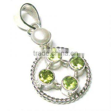 Sterling Silver Round Peridot & Pearl Pendant