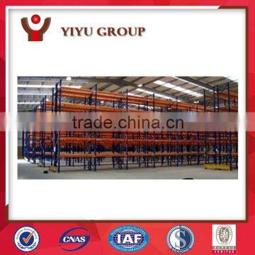 Heavy duty pallet racking system