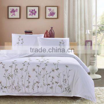 Wholesale 100% Cotton White Embroidery Bedding Set