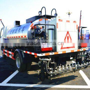 Dongfeng 6m3 Mini Sprayer Tar Distributor Truck photo-6