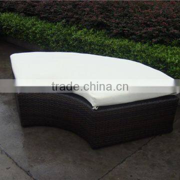 Amazing 3Pcs Round Sofa Set photo-2