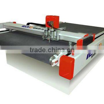 IECHO Automatic CNC Cutting Machine for Fabrics Composites Sheets