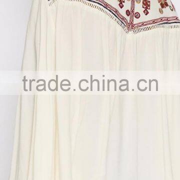 Long Bell Sleevce Stylish Women Tops Latest Saree Blouse Designs photo-6