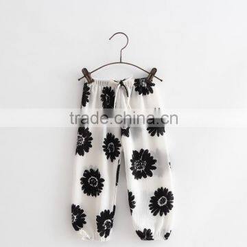 Summer Mother and Daughter Clothes Bloomers With Big Flowers for Mom and Baby photo-3