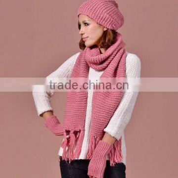 New design wholesale winter ladies knitting pattern fringed hat scarf gloves set