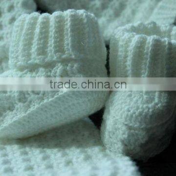 Children in Crochet Pattern Baby Sweater photo-6