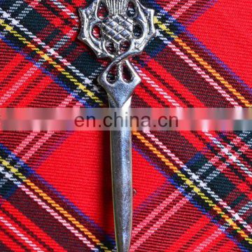 Crossover Thistle Design Scottish Kilt Pin