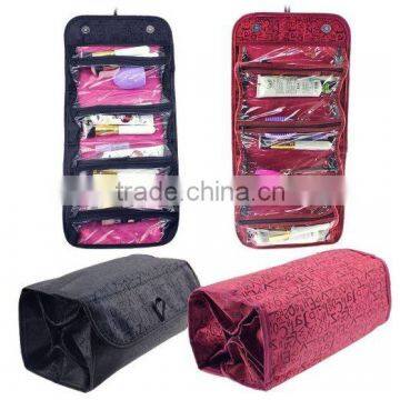 4 COMPARTMENT "ROLL N' GO" COSMETIC/TOILETRY/JEWELRY BAG                        
                                                Quality Choice