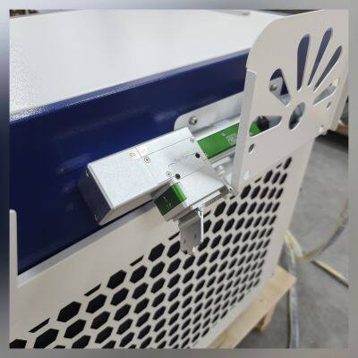 2000W CW Laser Cleaning Machine for Rust Removal photo-2