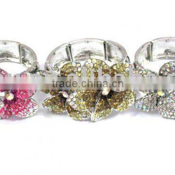 Fashion crystal bangle