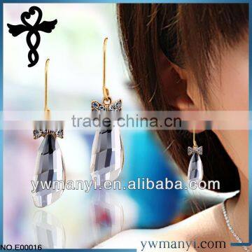 2014 new alien glass crystal bow rhinestones fashion ladies stud designs led earrings in zinc alloy jewelry E00016