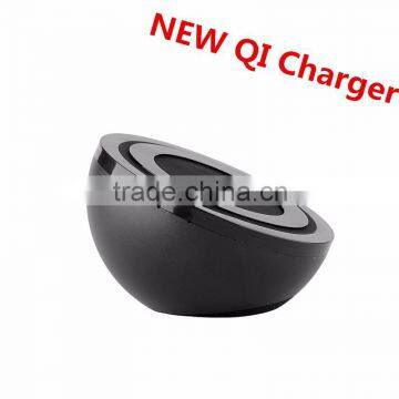 Hot Selling Qi Wireless Destop Portable Charger For Iphone