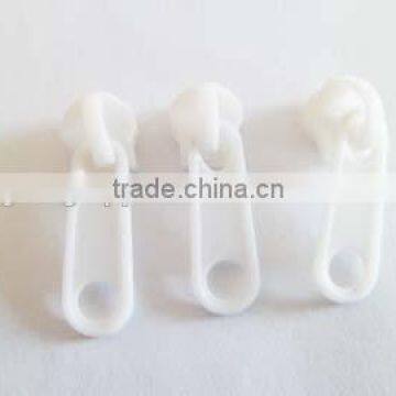 3# plastic nylon zipper plastic slider non lock slider canvas bag slider electrostatic prevention slider