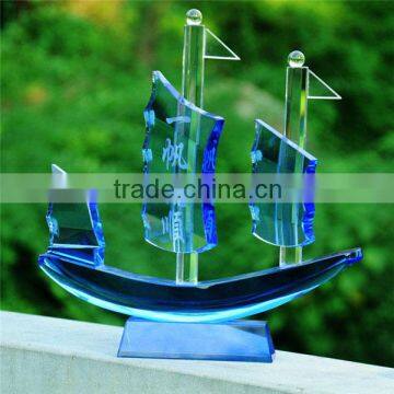 western New design crystal sailing ship/boat model for wedding and business gift                        
                                                Quality Choice