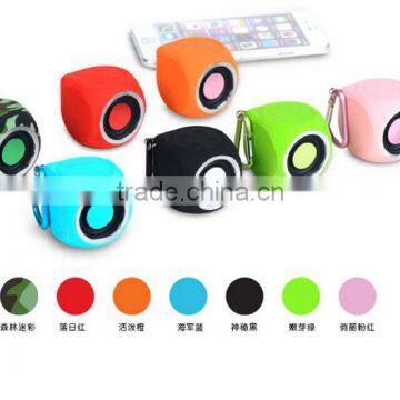 New style bluetooth wireless speaker subwoofer speaker portable speaker with fm radio
