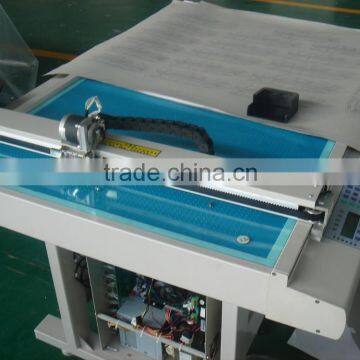 DCH10 Series Paper Box Cutting Machine photo-2