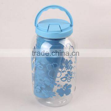 wholesale hot sell plastic blue beverage dispenser juice jar whit one bibcocks with four cups for store beverage