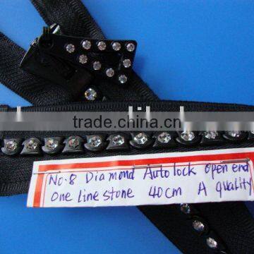 Close End and Auto-lock Slider diamond zipper