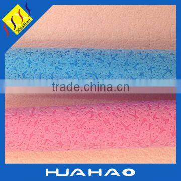 Hot Nonwoven Fabric and Polypropylene Leather Pattern Non-woven Fabric photo-6