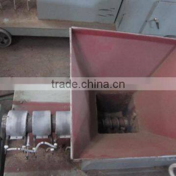 Making Briquette is Fast Wood/biomass Briquette Extruder Machine Manufacturer photo-5