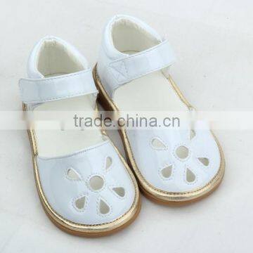 Hot Selling Skidproof Petal Squeaky Toddler Music Notes Shoes photo-4