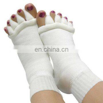 Yoga GYM Massage Five Toe Separator Socks Foot Alignment Pain Relief