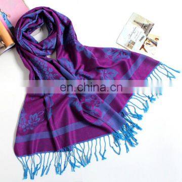 Wholesale Cotton&Acrylic Blending Wizard Flowers Pattern Fanon Cape Cheap Pashmina Shawls photo-4