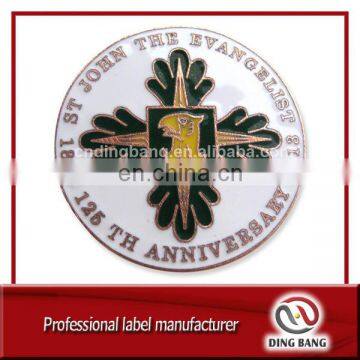 10 Years Experience Professional Embossed Logo And Color Enamel Type Round Metal Souvenir Custom Badge