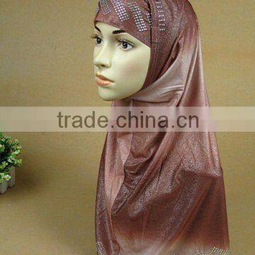 A319 Fashion lady arab hijab