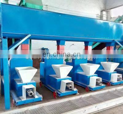 China Wood Pellet Screw Pressing Machine to Make Briquette for Indonesia photo-4